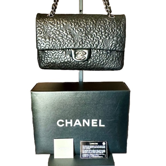 40% OFF! CHANEL Black Camellia-Embossed Lambskin Classic Medium Double Flap Bag - Picture 2 of 16